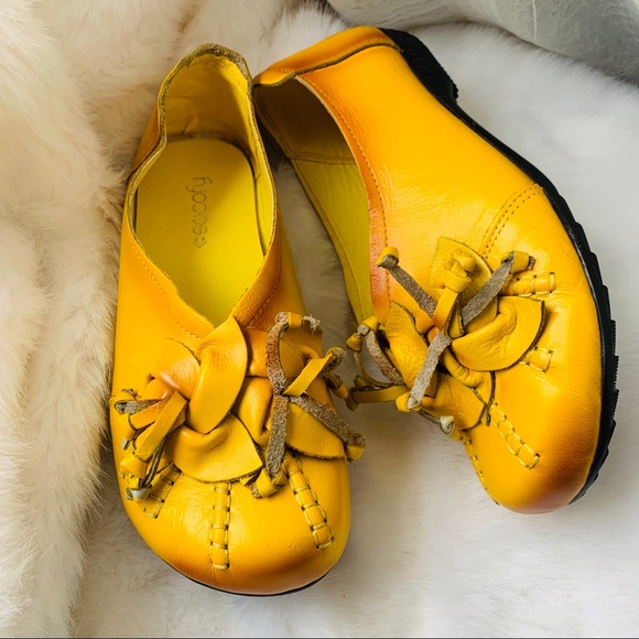 where are socofy shoes made